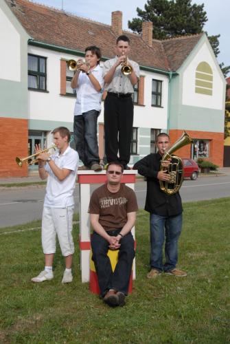 Absolventi – 2008/2009