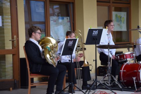 dsc 0160-485x323