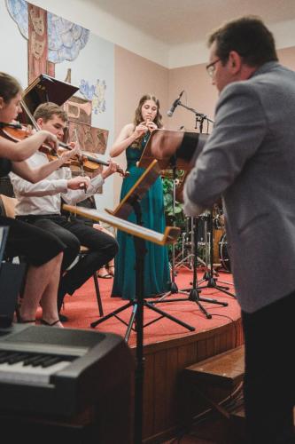 vad08382 (1)